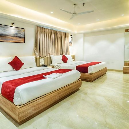 Hotel The Grand Murli Surat Exterior foto
